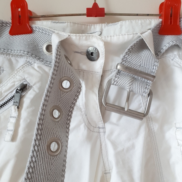 Esprit Summer White Capris - Picture 6 of 9